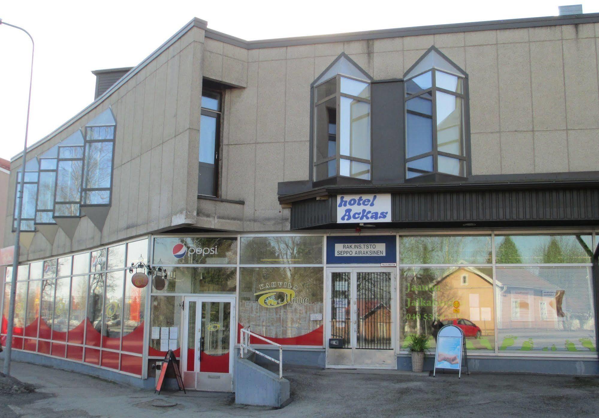 Hotel Ackas Toijala Buitenkant foto